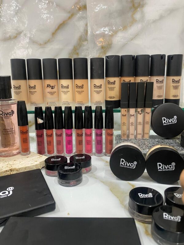 Best Branded Makeup Products Riwaj